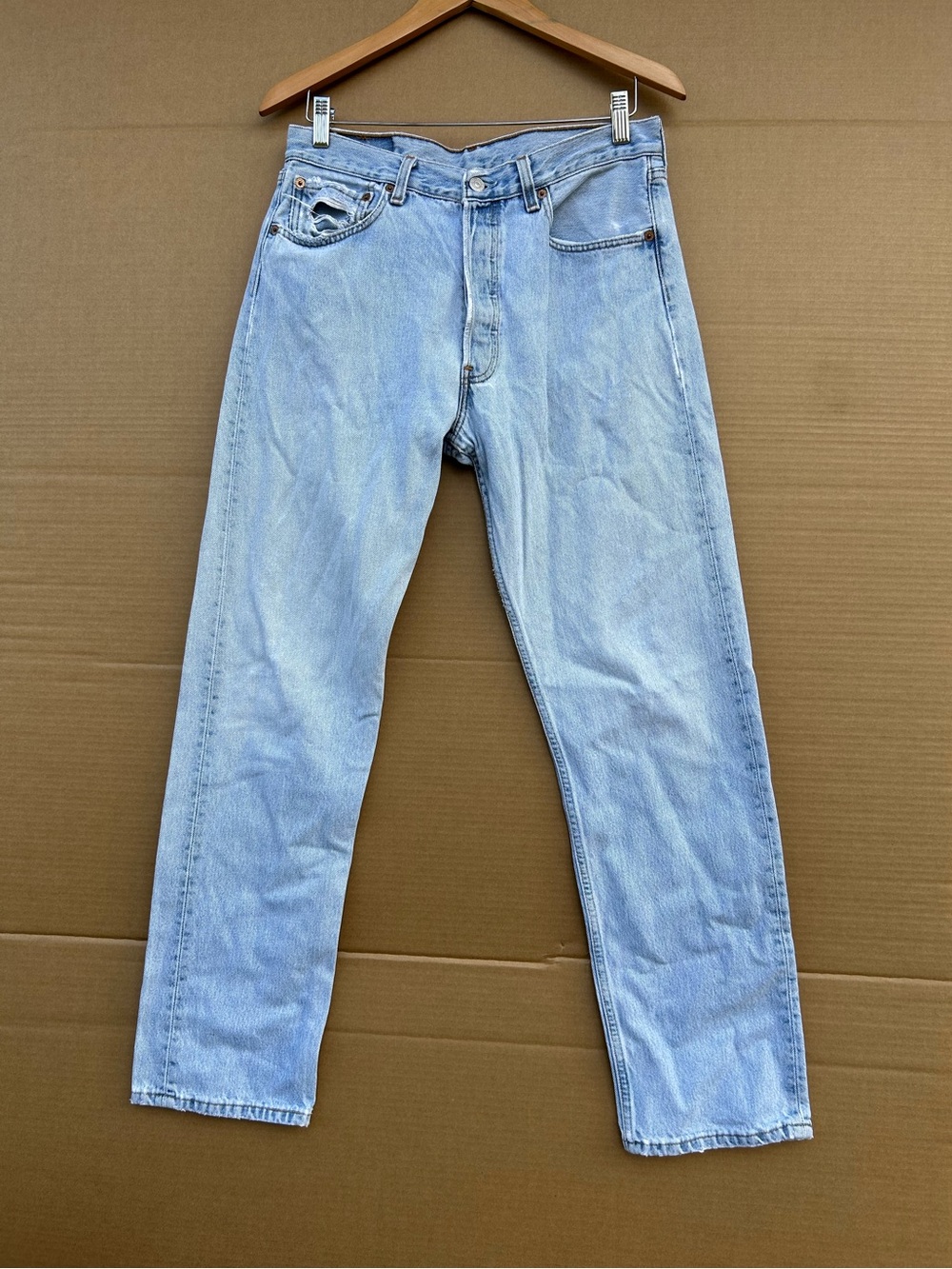 Vintage Levis 501 Jeans Made in USA Blank Red Tab Men’s W33 L32 Americana Hole